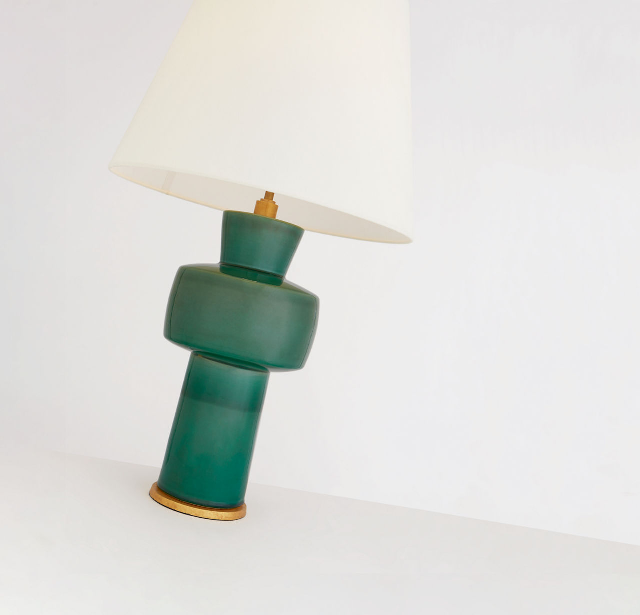 Eerdmans Medium Table Lamp - CS3656 | Visual Comfort