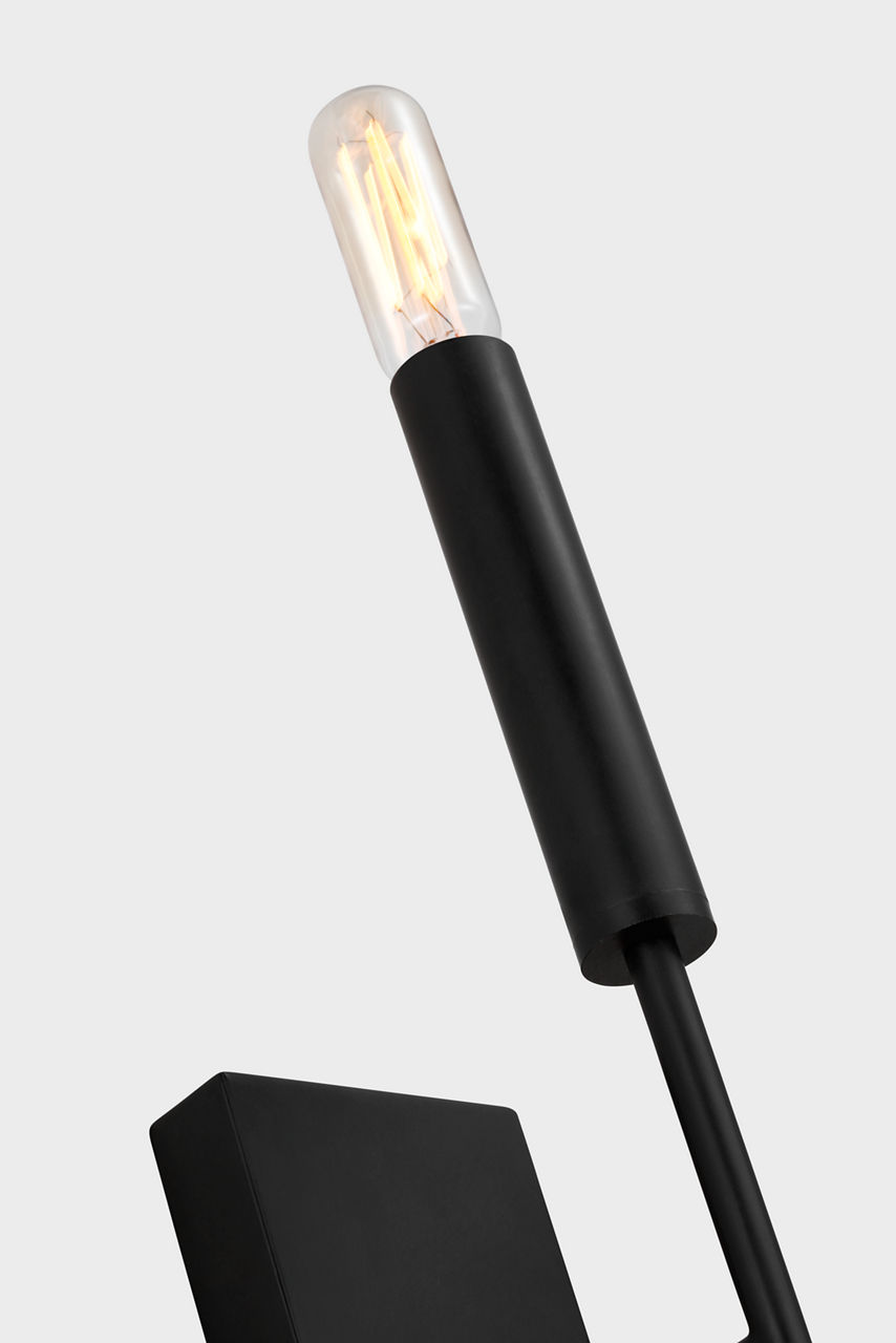 Visual Comfort Brianna Tail Wall Sconce - Thumbnail 5
