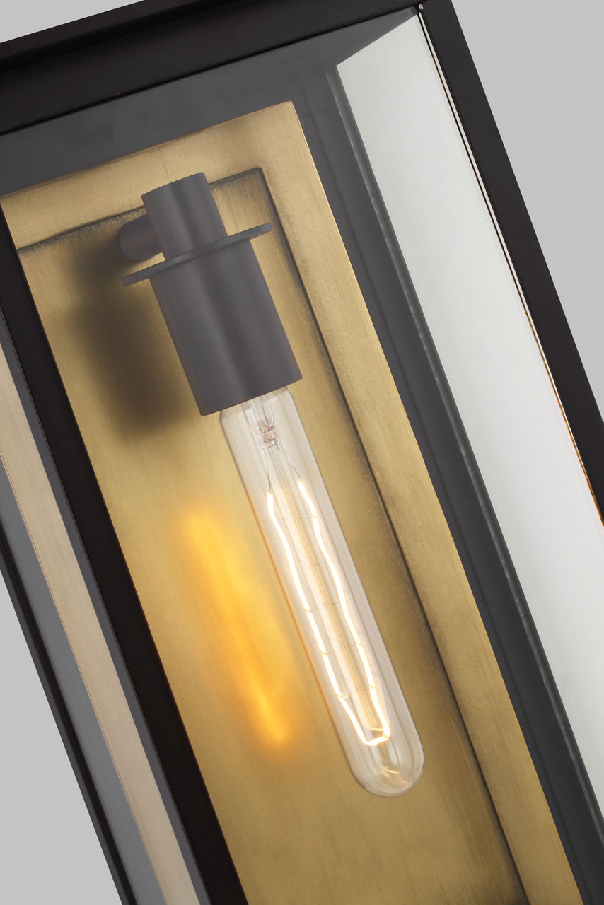 Freeport Large Wall Lantern - CO1121 | Visual Comfort