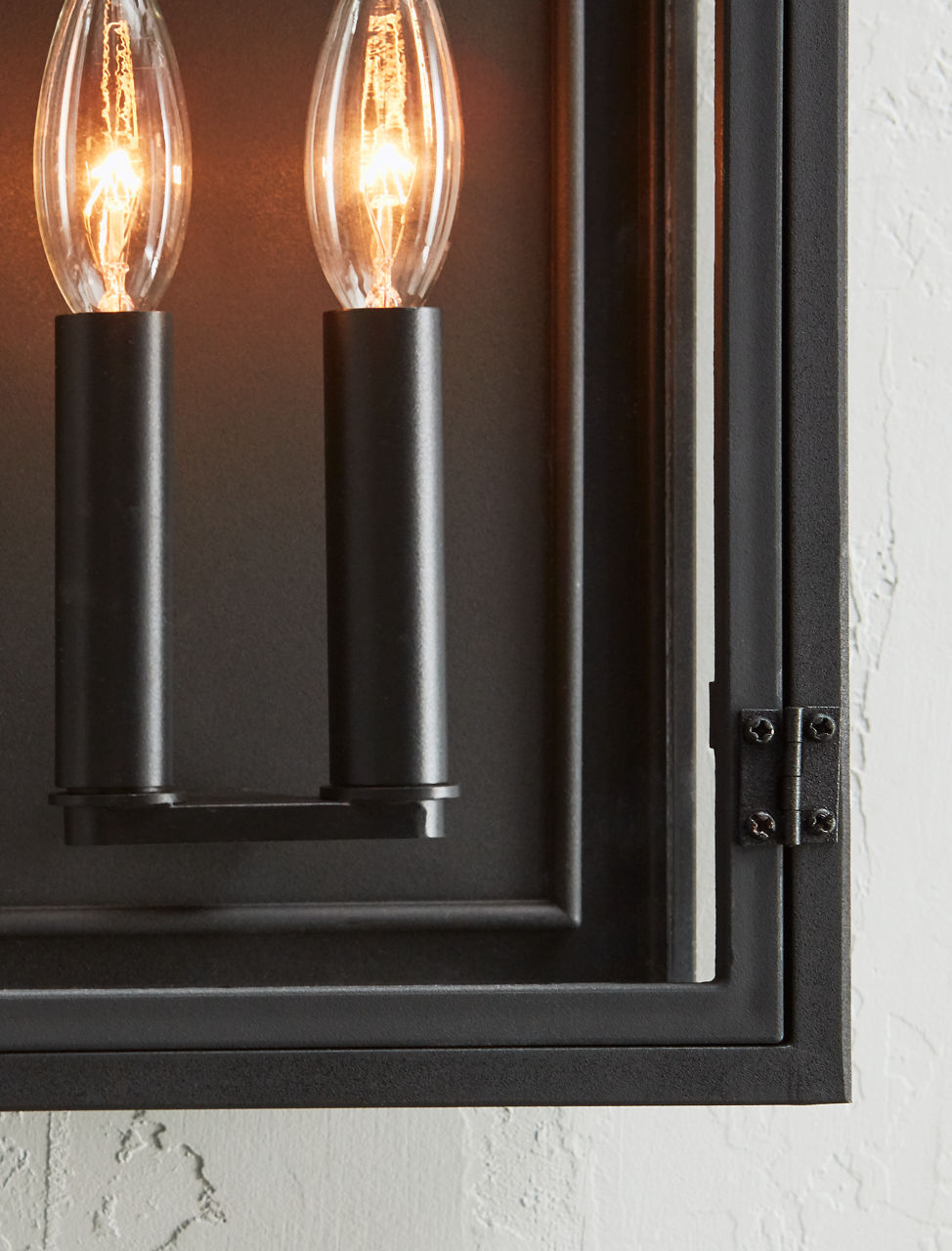 Hingham Medium Wall Lantern - CO1262 | Visual Comfort