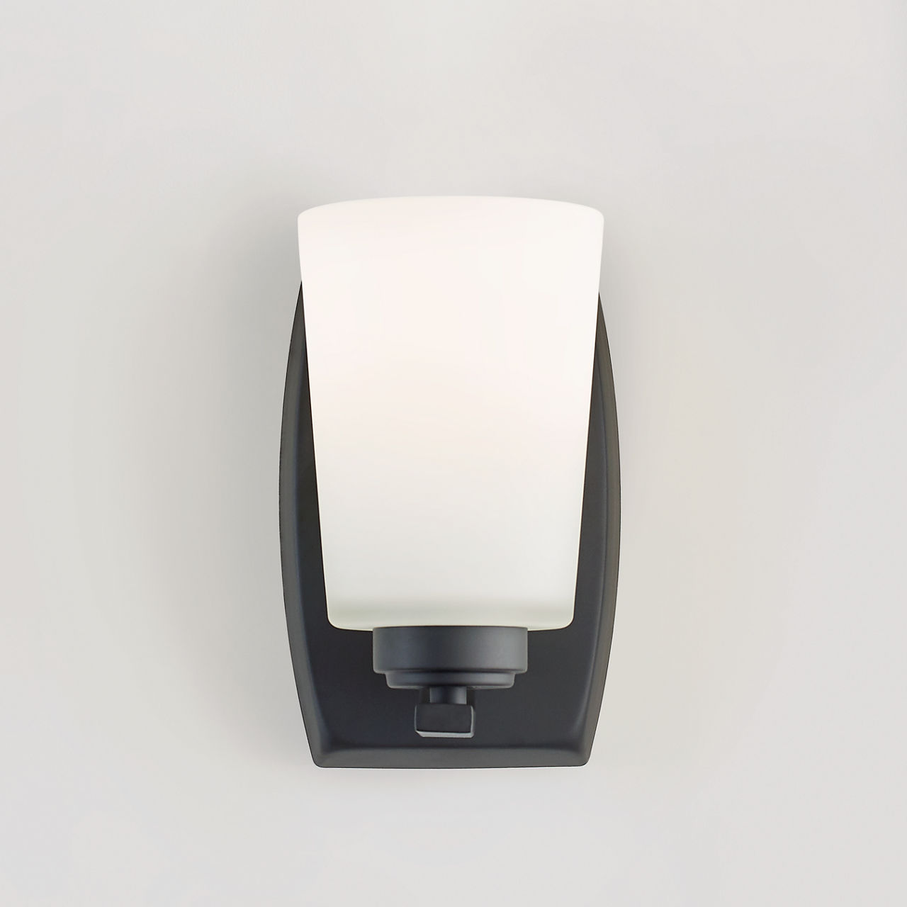 Franport One Light Wall / Bath Sconce in Sconce Midnight Black
