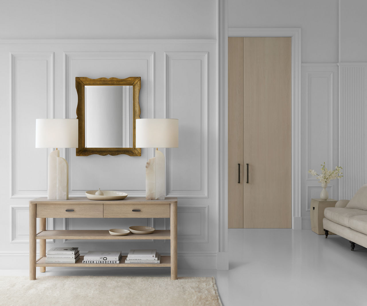 Waldorf KYRA ホワイト ほぼ未使用 付属品完備 Savoye Large Right Table Lamp - KW3931 | Visual Comfort