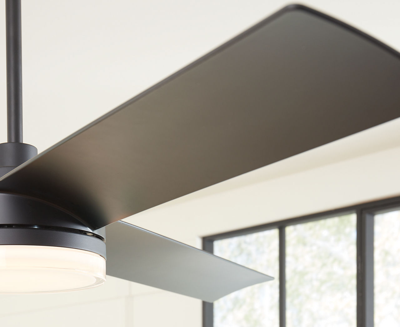 Visual Comfort Cirque Ceiling Fan - Thumbnail 3