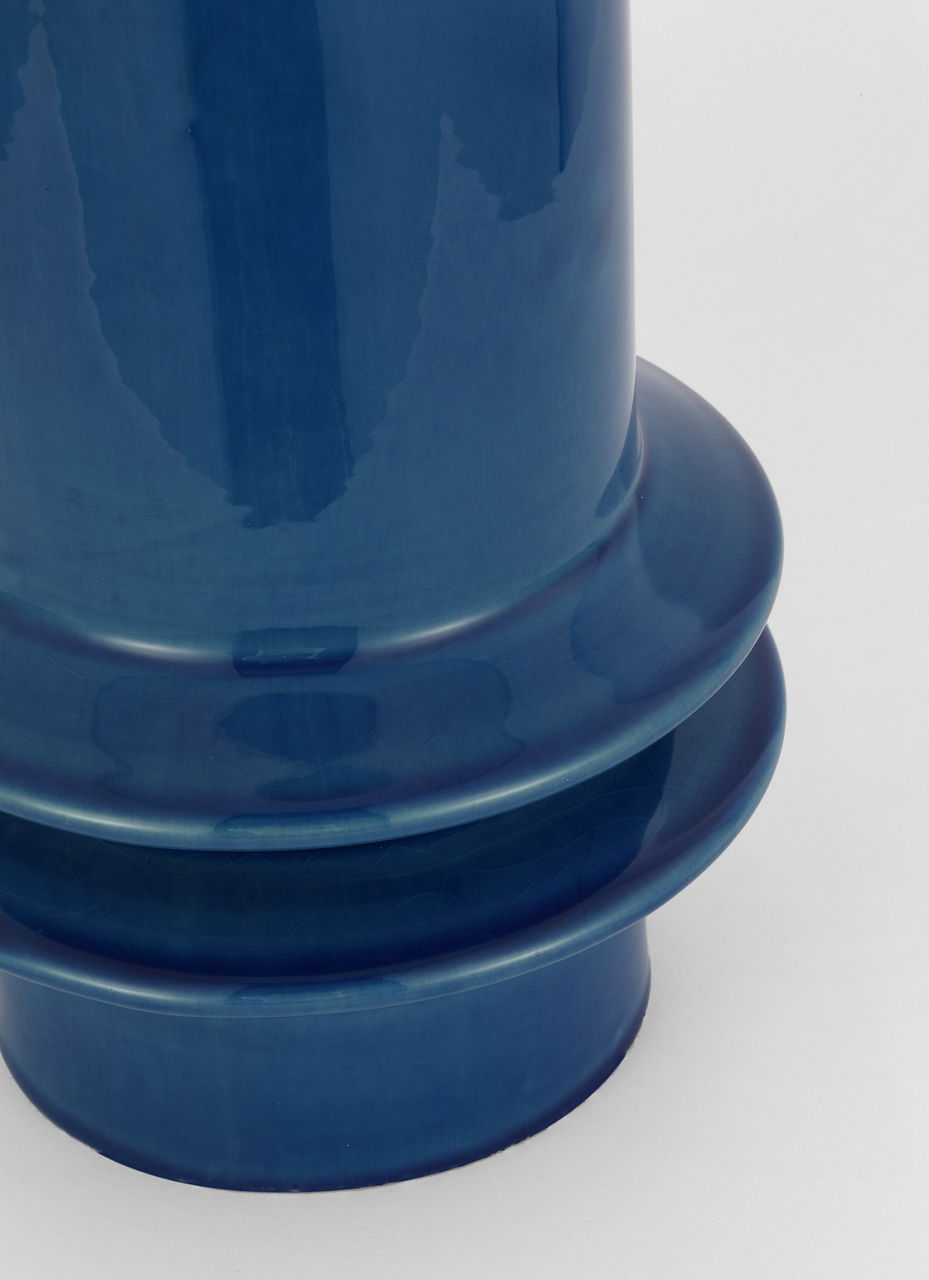 Visual Comfort Montaigne Table Lamp - Thumbnail 4