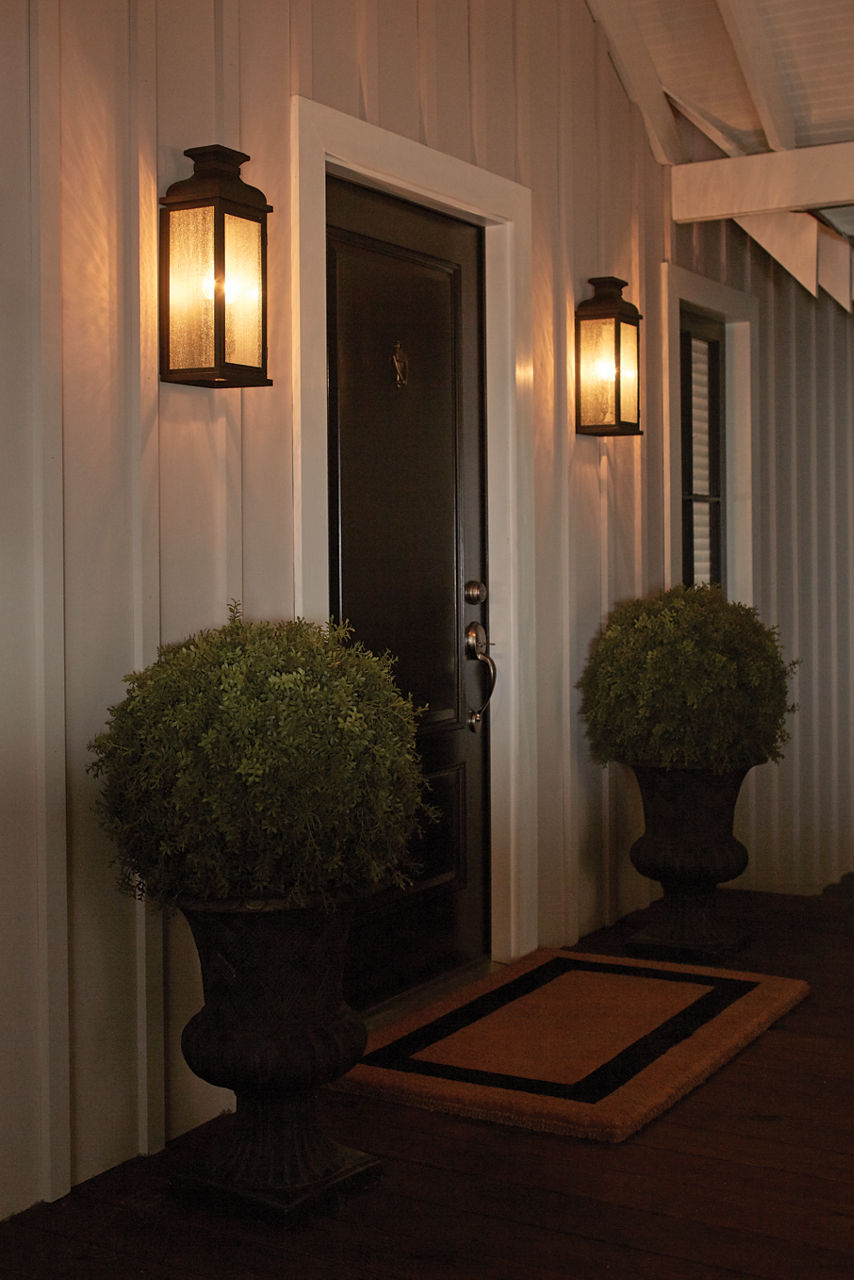 Visual Comfort Pediment Wall Lantern - Thumbnail 5