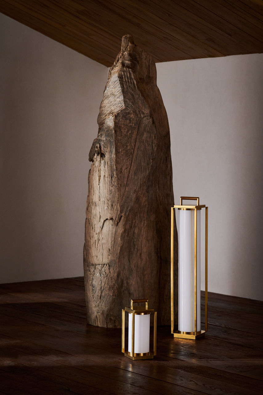 Northport Floor Lantern - RL1560 | Visual Comfort