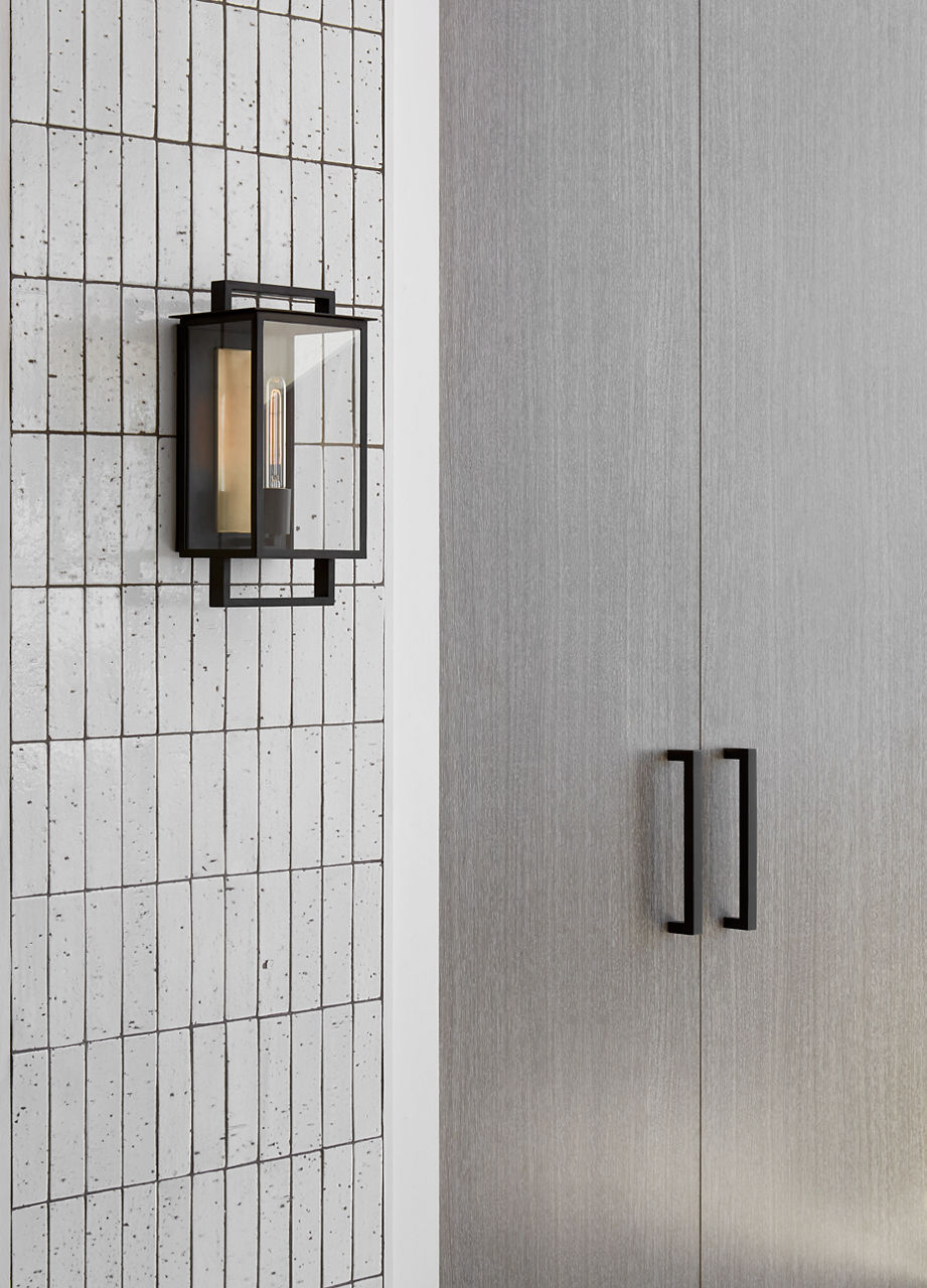 Halle Medium Wall Lantern - S2191 | Visual Comfort