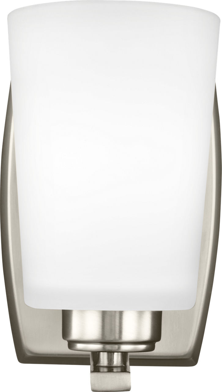 Franport One Light Wall / Bath Sconce in Sconce Brushed Nickel