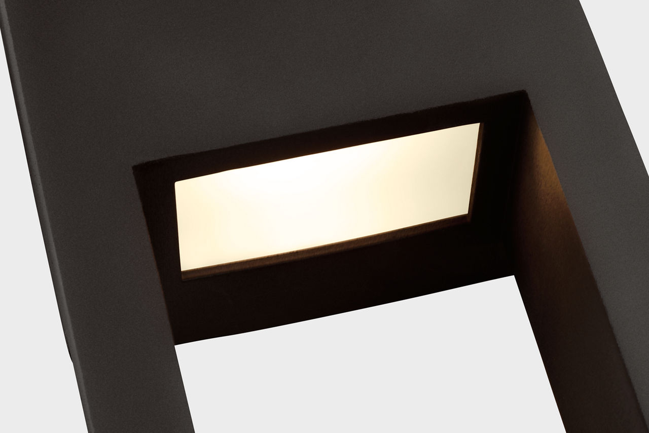 Testa Medium Wall Lantern - 8657793S | Visual Comfort