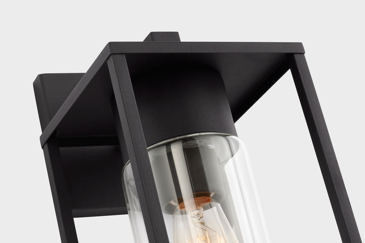 Vado Medium Wall Lantern - 8631101 | Visual Comfort