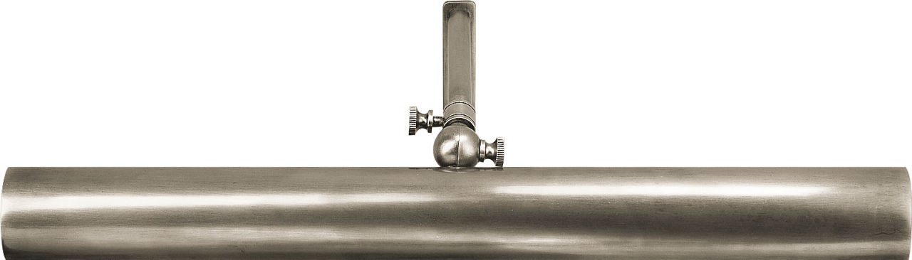 Frame Makers 18" Picture Light in Antique Nickel