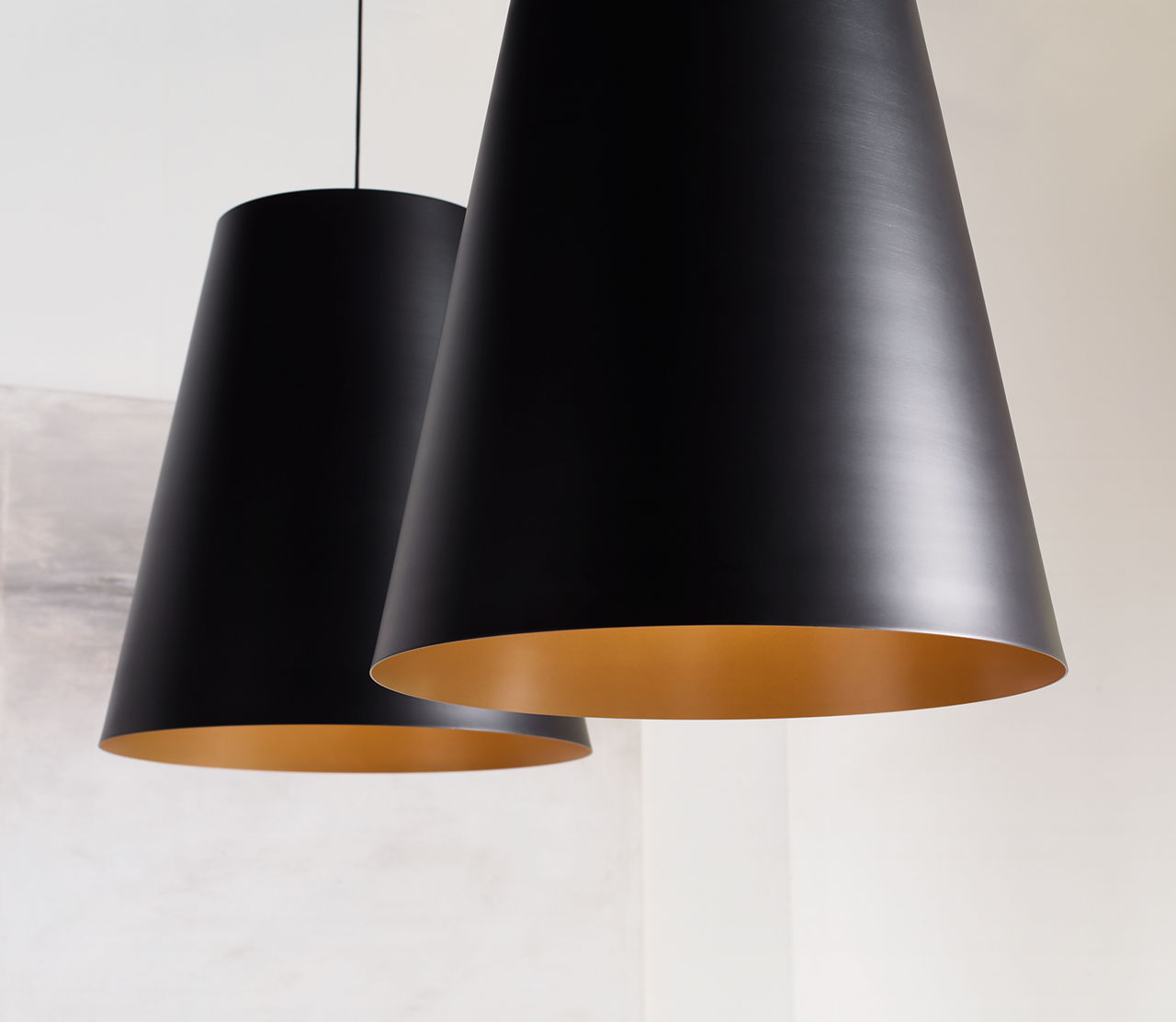 Visual Comfort Gunnar Pendant