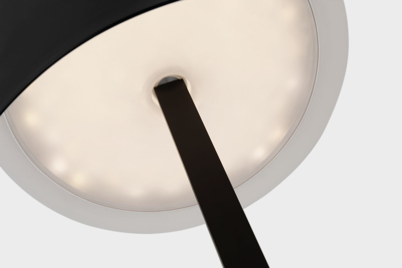 Lucia Outdoor Large Floor Lamp - 700OPRTLUC | Visual Comfort