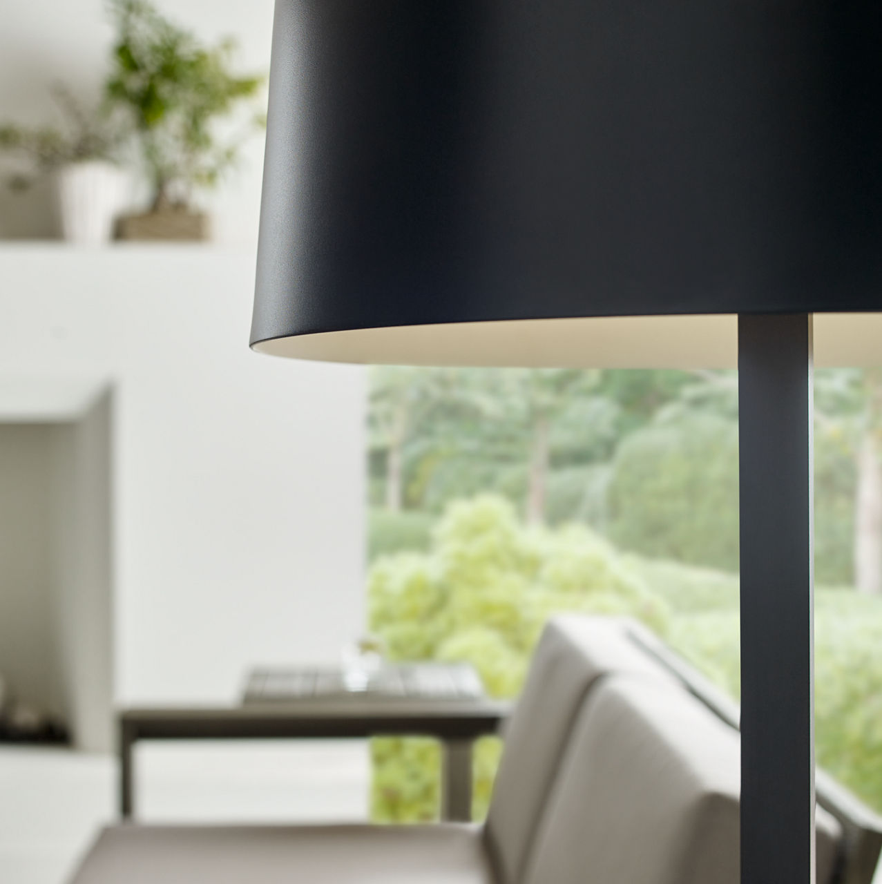 Lucia Outdoor Large Floor Lamp - 700OPRTLUC | Visual Comfort