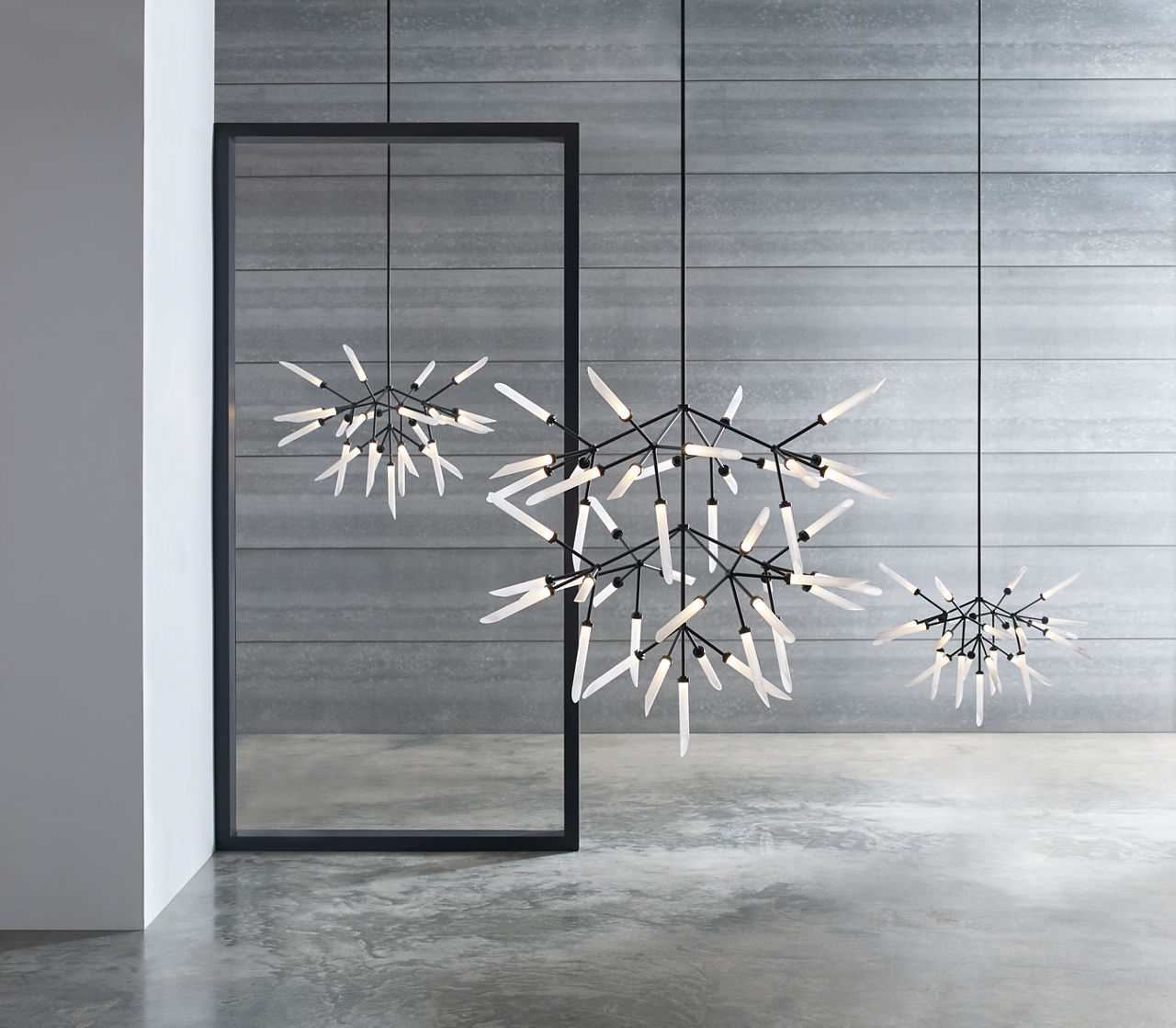 Spur Grande Chandelier - 700SPRG | Visual Comfort