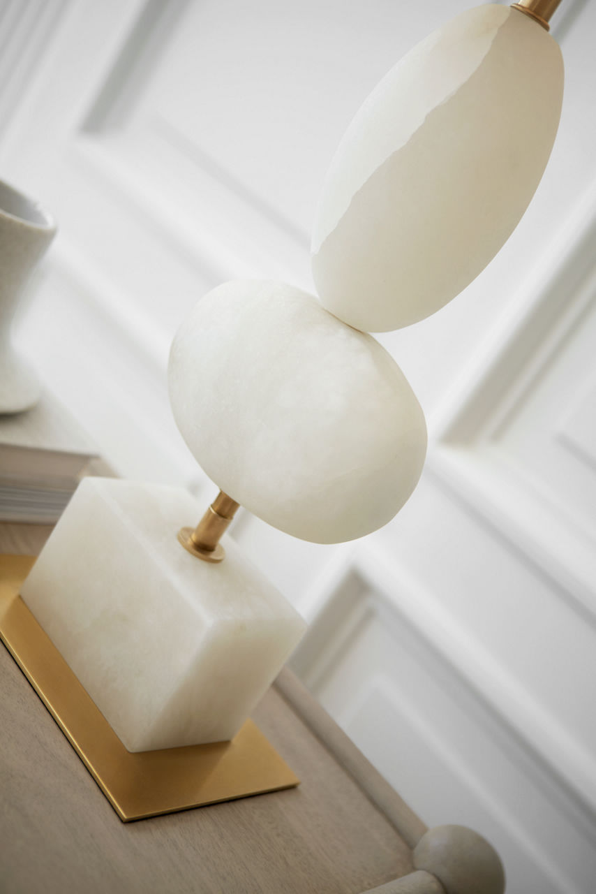 Dani Medium Table Lamp - TOB3980 | Visual Comfort