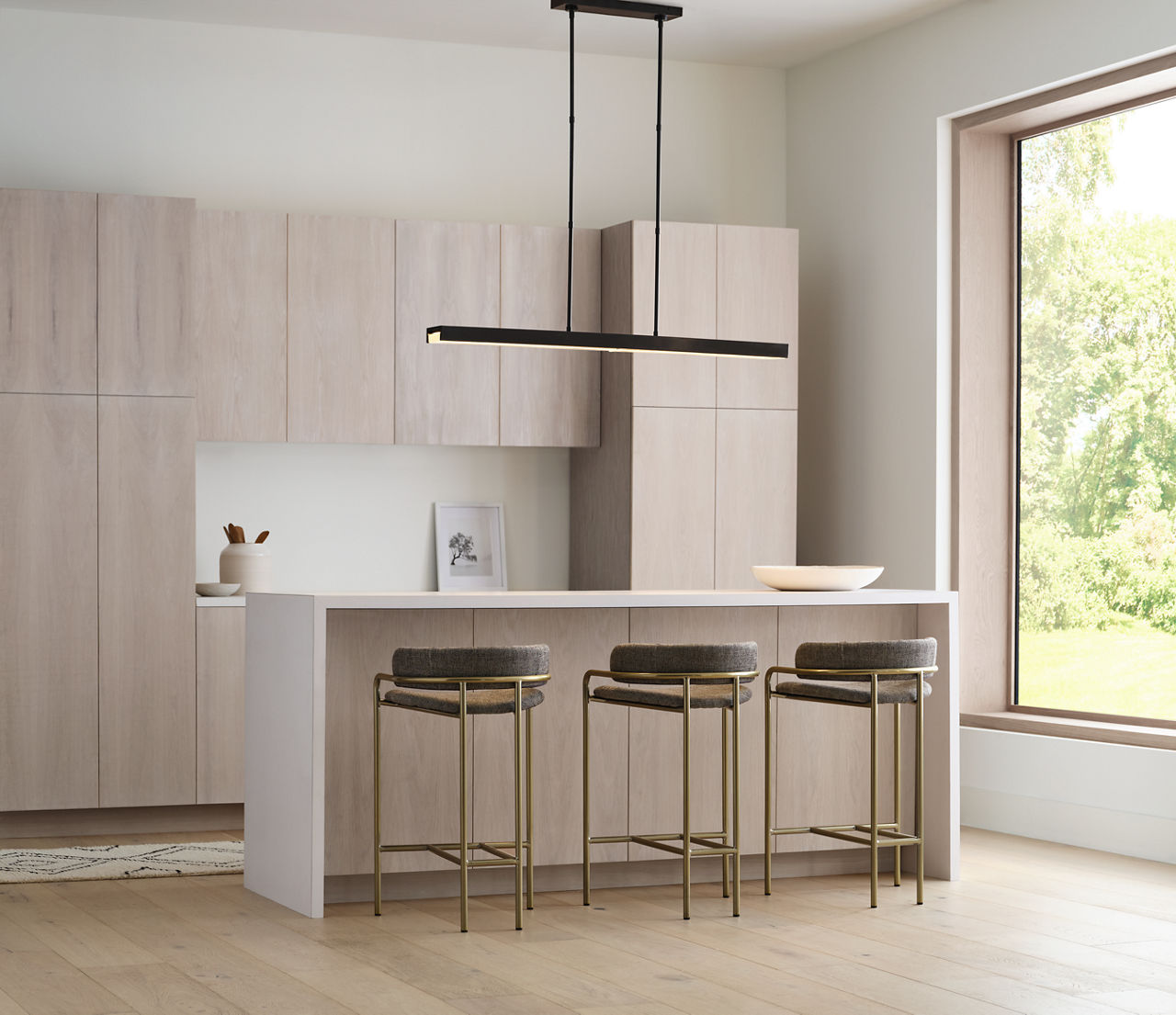 メル40005 Maybeck 48 Linear Chandelier - AKLS242 | Visual Comfort