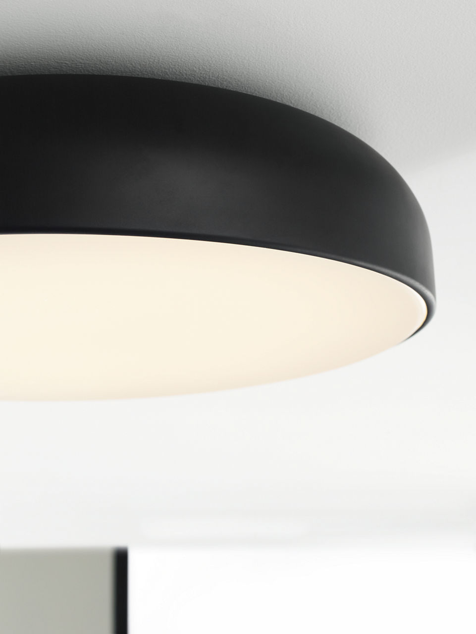 Kosa 18 Ceiling - 700FMKOSA18 | Visual Comfort