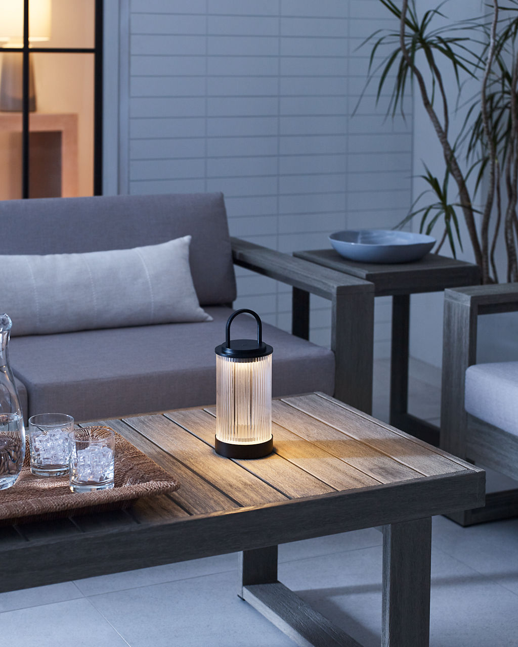 Tawa Accent Rechargeable Table Lamp - SLTB272 | Visual Comfort