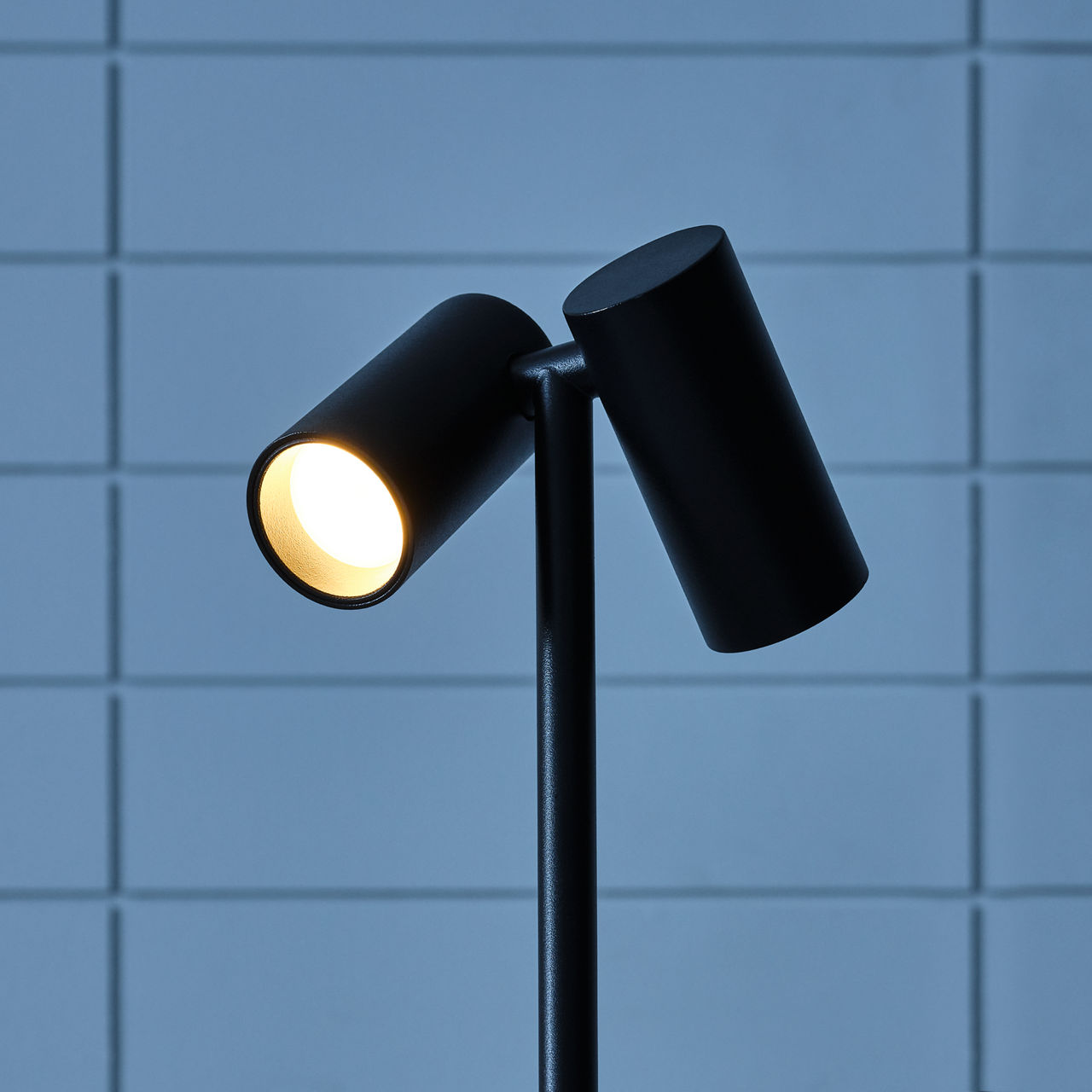 Doppia Short Accent Rechargeable Table Lamp - SLTB534 | Visual Comfort