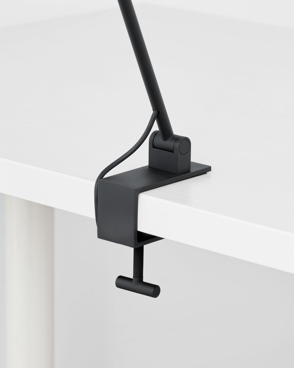 Ponte X-Large Table Lamp - SLTB573 | Visual Comfort