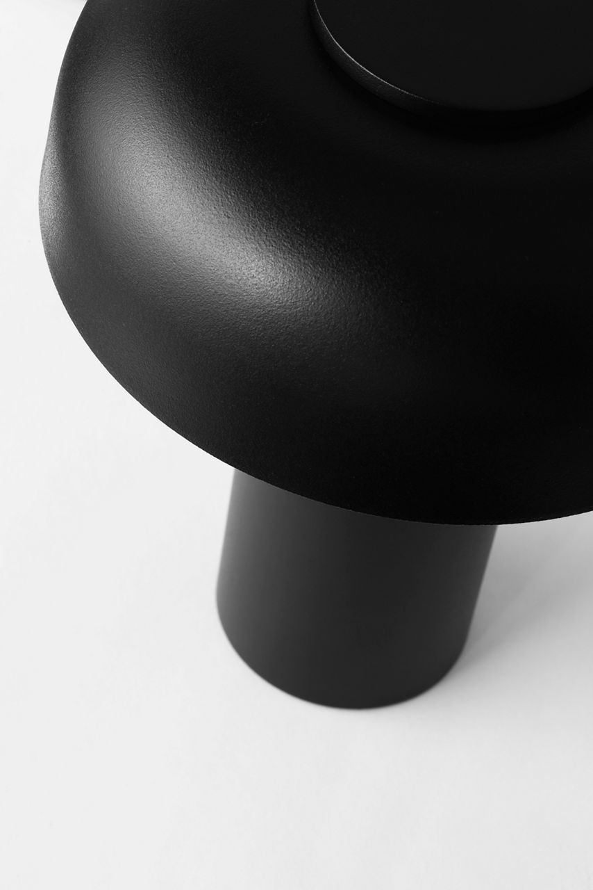 Louver 9 Rechargeable Table Lamp - SLTB621 | Visual Comfort