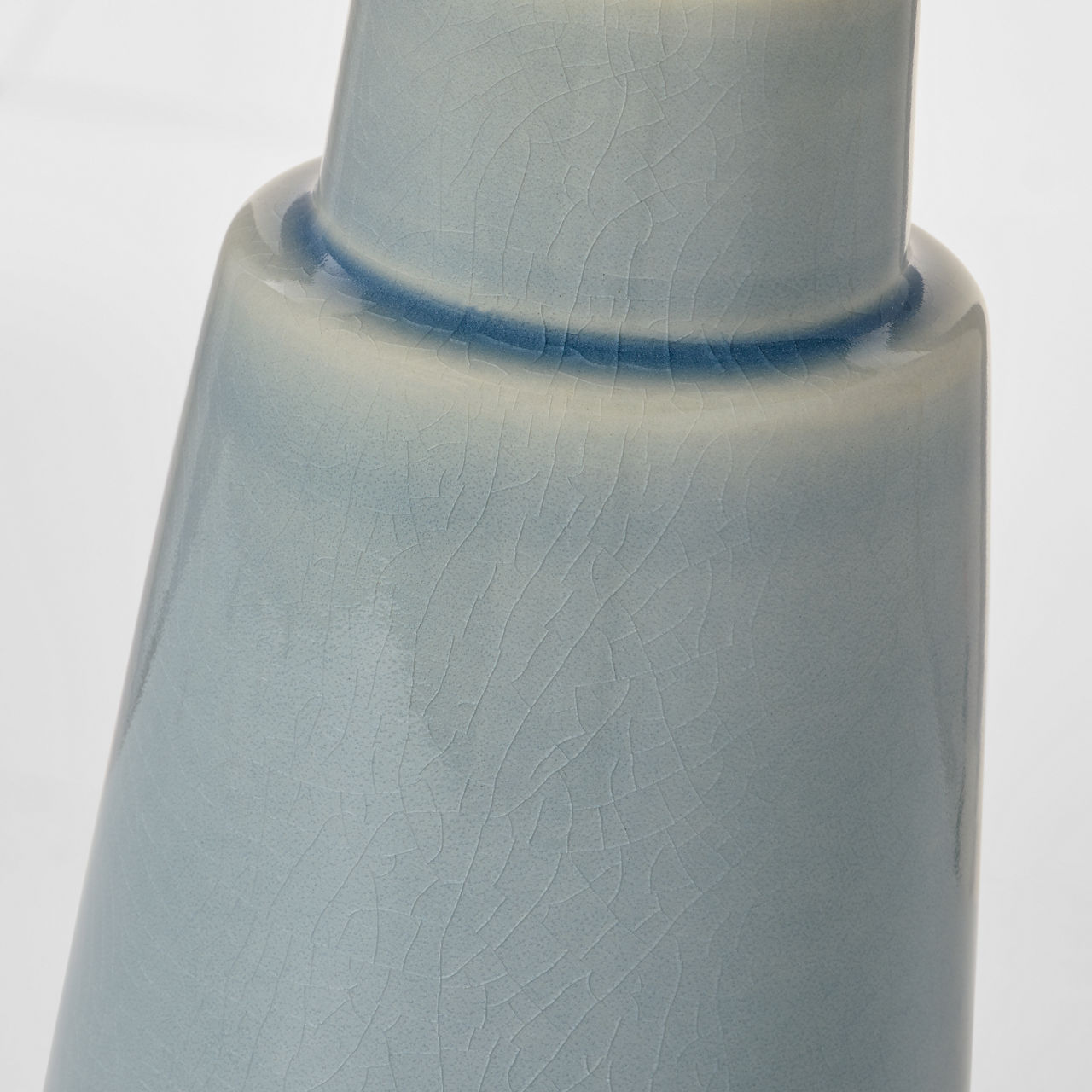 Vessel Medium Table Lamp - BT1061 | Visual Comfort