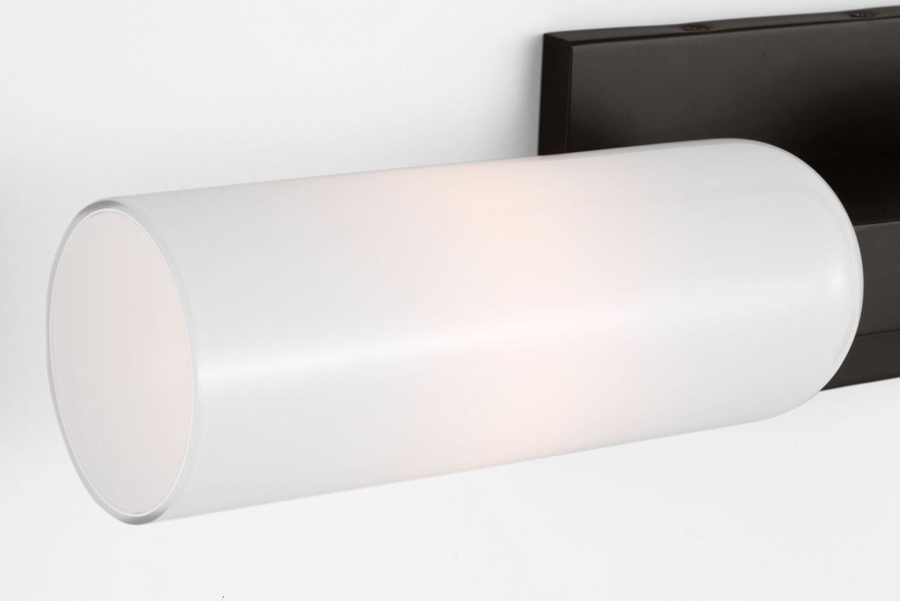 Maroux 21 Bath - LXV1012 | Visual Comfort