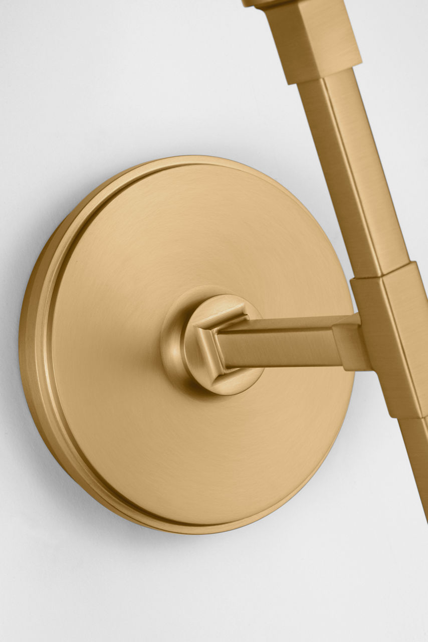 Perth Medium Sconce - CW1341 | Visual Comfort