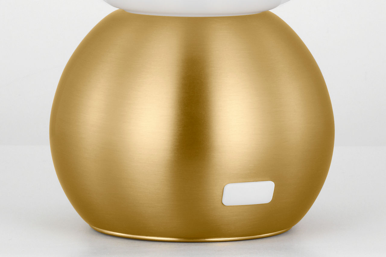 Suki Rechargeable Mini Table Lamp - KST1231 | Visual Comfort