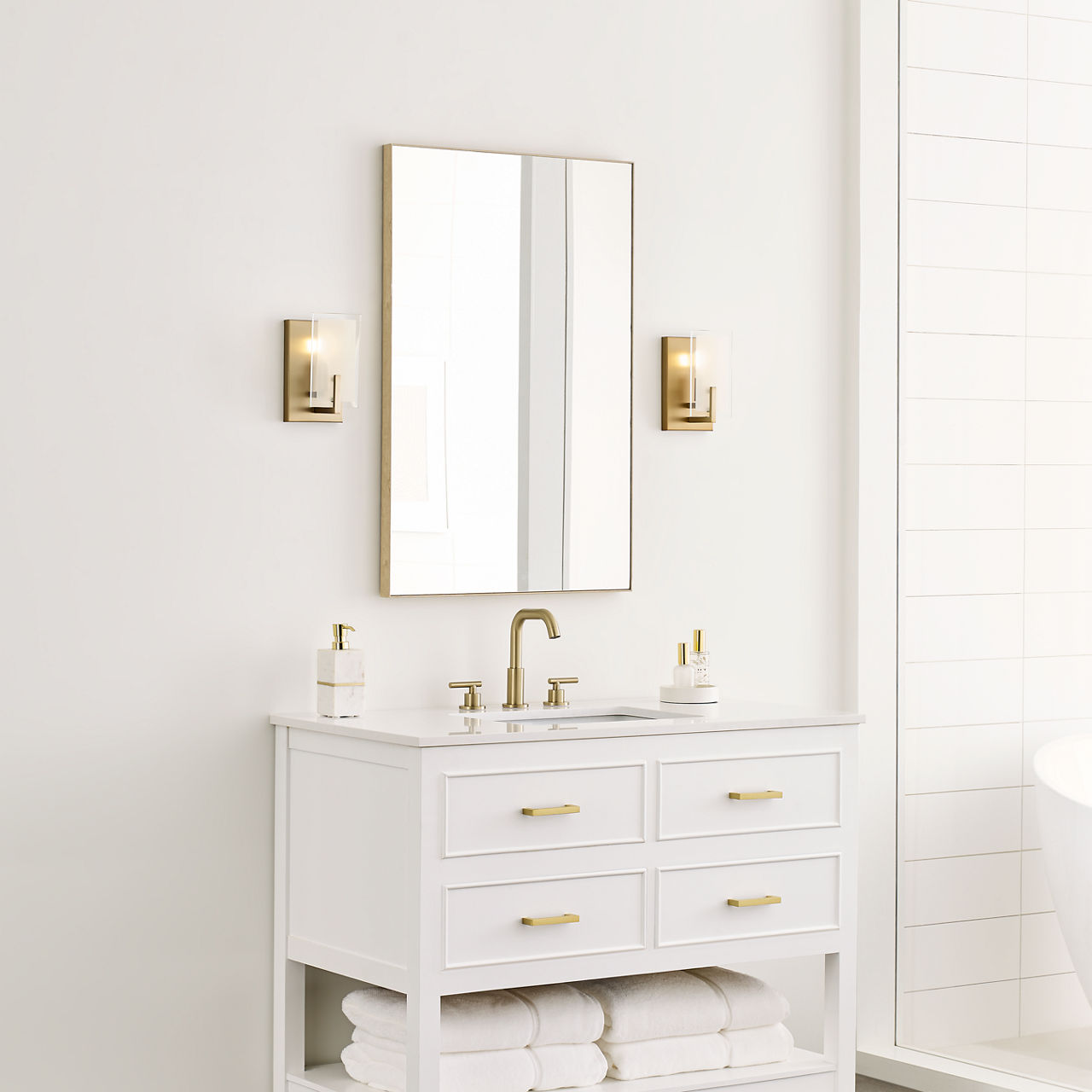 Syll 1-Light Bath Sconce - 4130801 | Visual Comfort