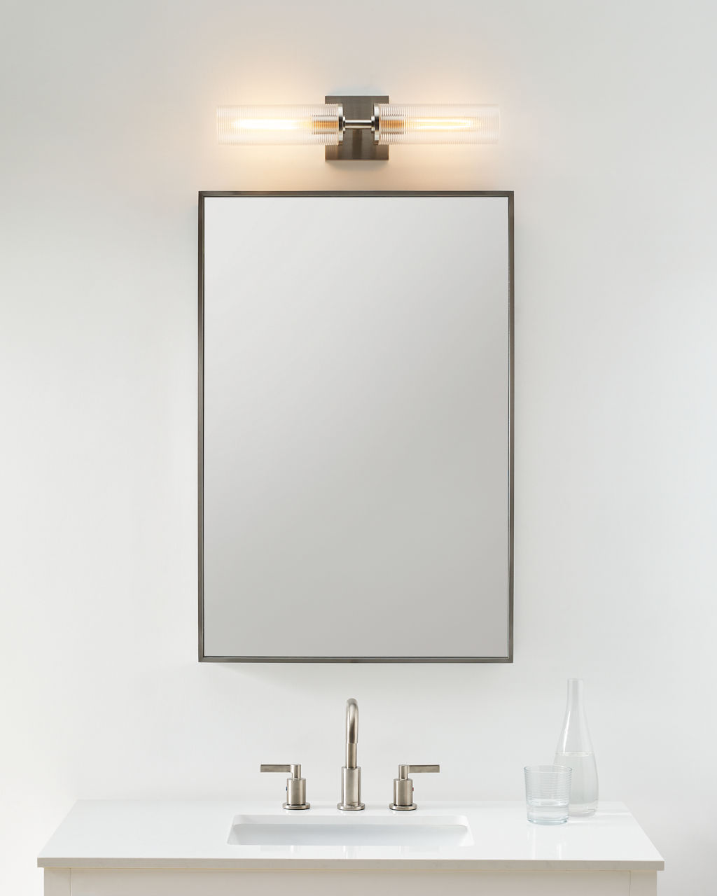 Visual Comfort Sarita Sconce