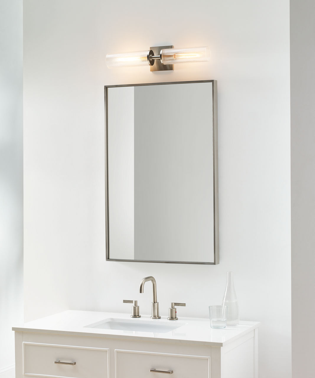 Sarita Medium Sconce - DJW1092 | Visual Comfort