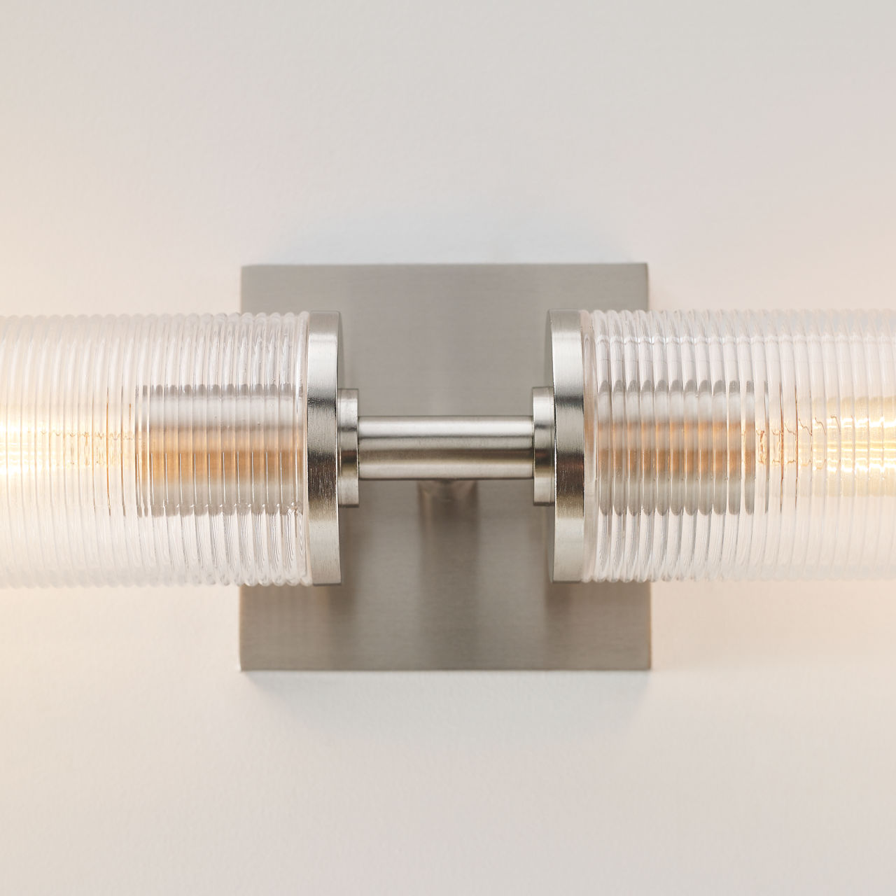 Visual Comfort Sarita Sconce - Thumbnail 2