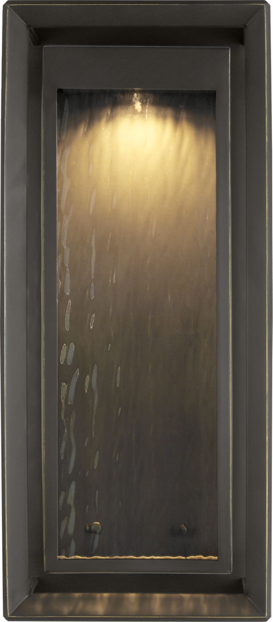 Urbandale Grande Wall Lantern in Antique Bronze
