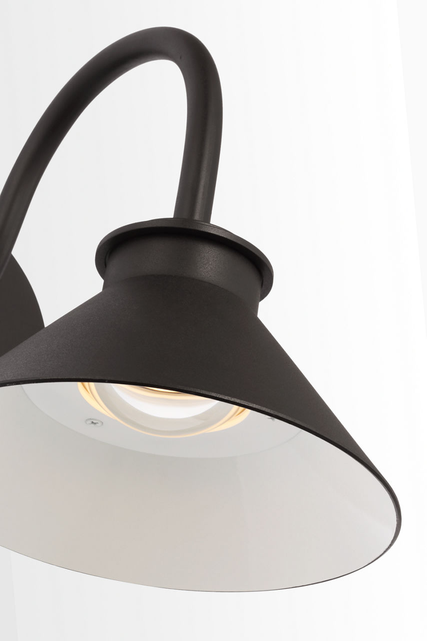 Modern Barn Light Small Wall Lantern - SLO1001 | Visual Comfort