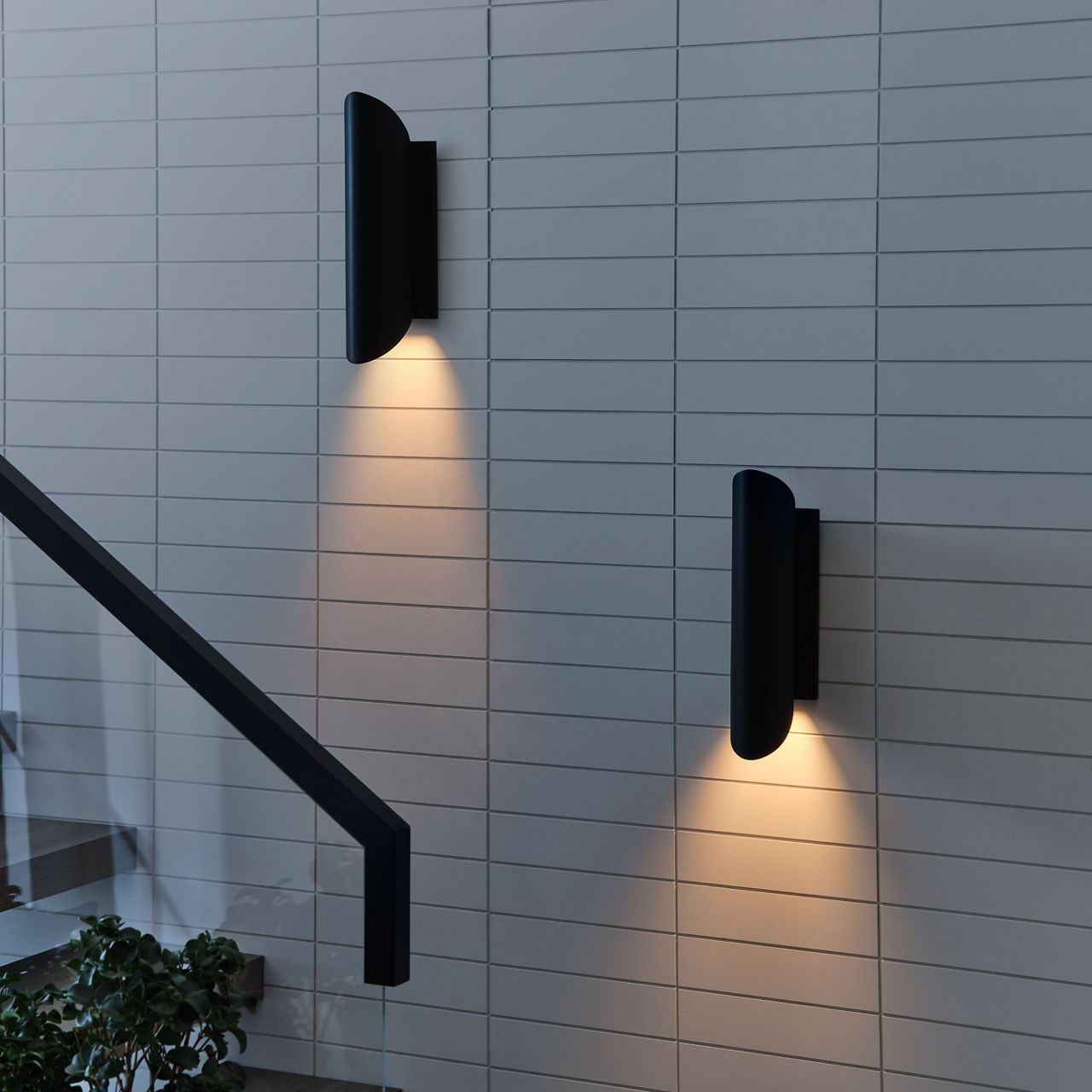 Ruxton StoneStrong Medium Wall Lantern - TFO1041 | Visual Comfort