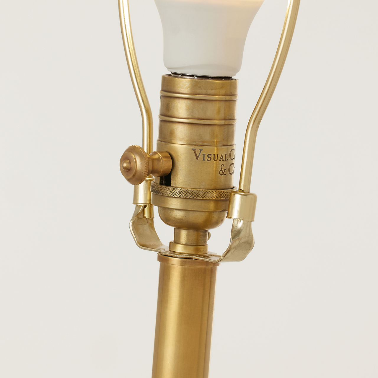Griffin Large Floor Lamp - AL1000 | Visual Comfort