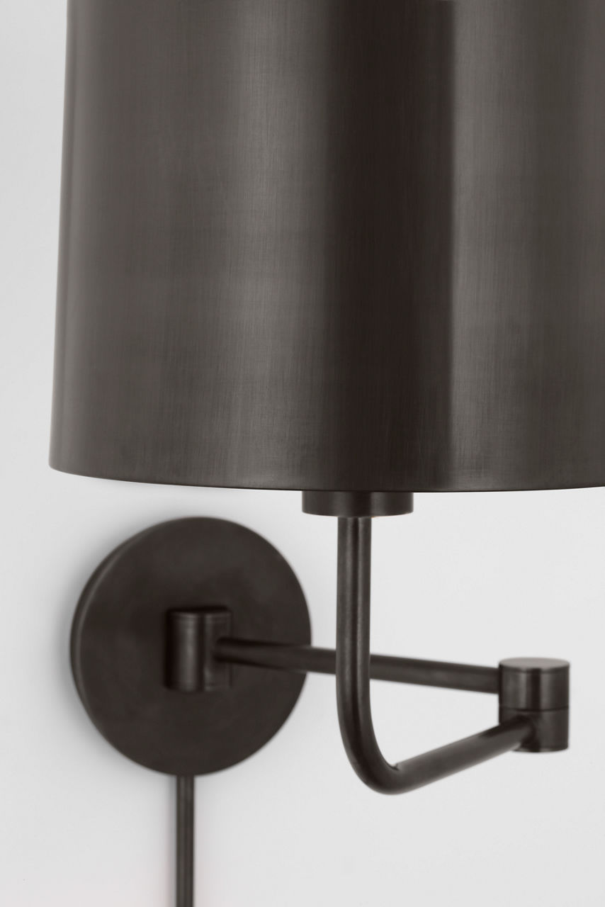 Visual Comfort Go Lightly Swing Arm Wall Light - Thumbnail 3