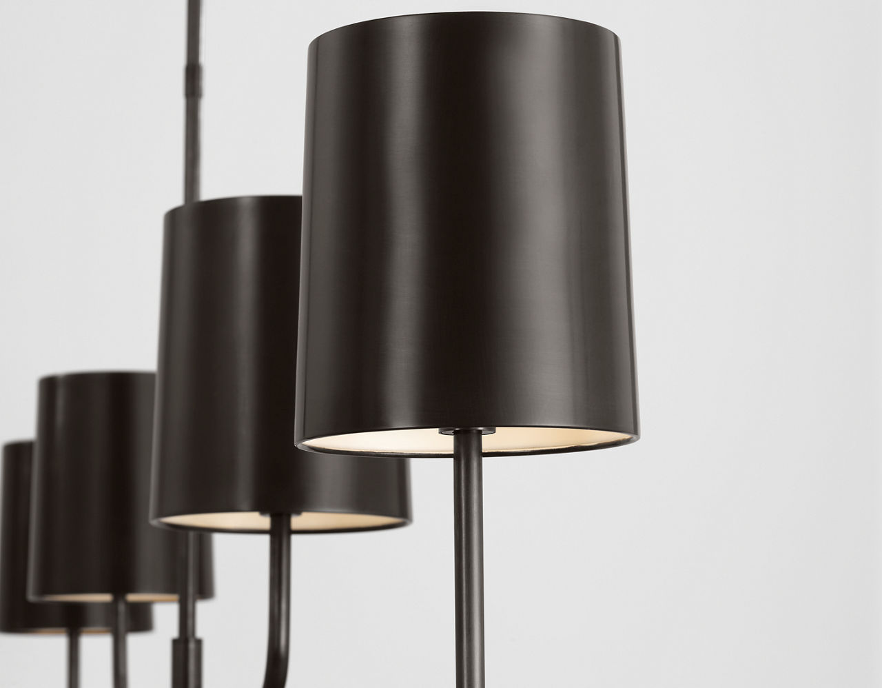 Visual Comfort Go Lightly Linear Chandelier - Thumbnail 2