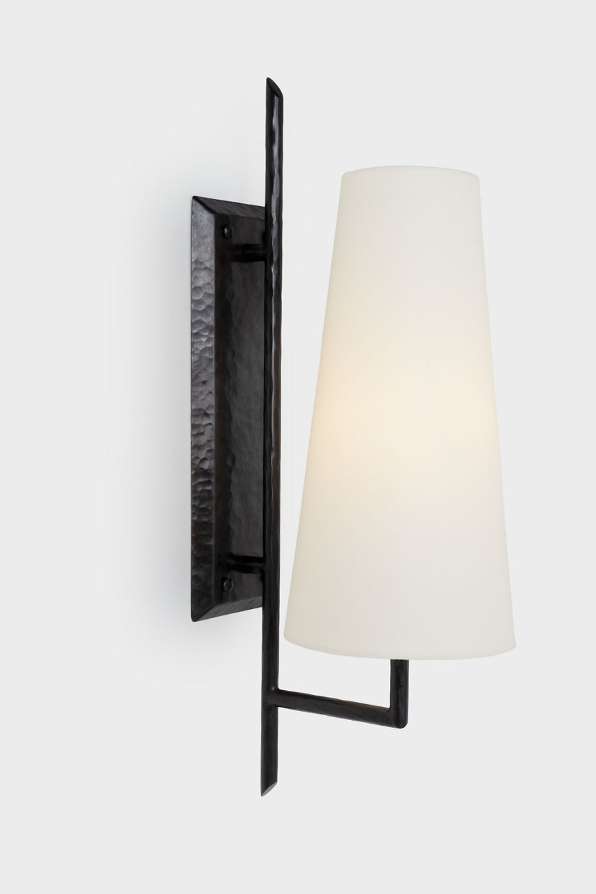 Ashton Large Single Sculpted Sconce - CHD2335 | Visual Comfort