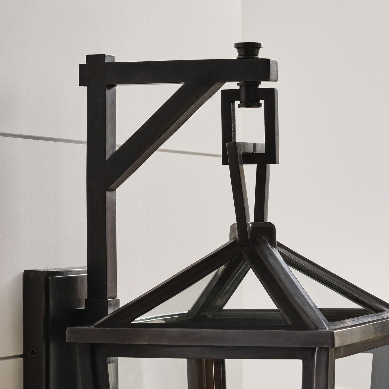 Darlana Small Tall Bracketed Wall Lantern - CHO2086 | Visual Comfort
