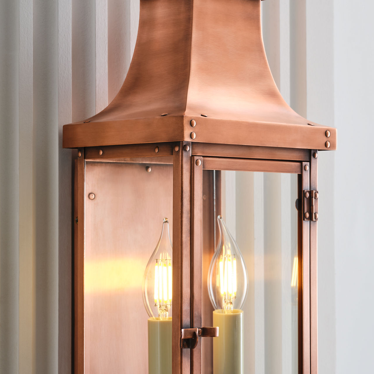 Bedford Medium 3/4 Lantern - CHO2152 | Visual Comfort