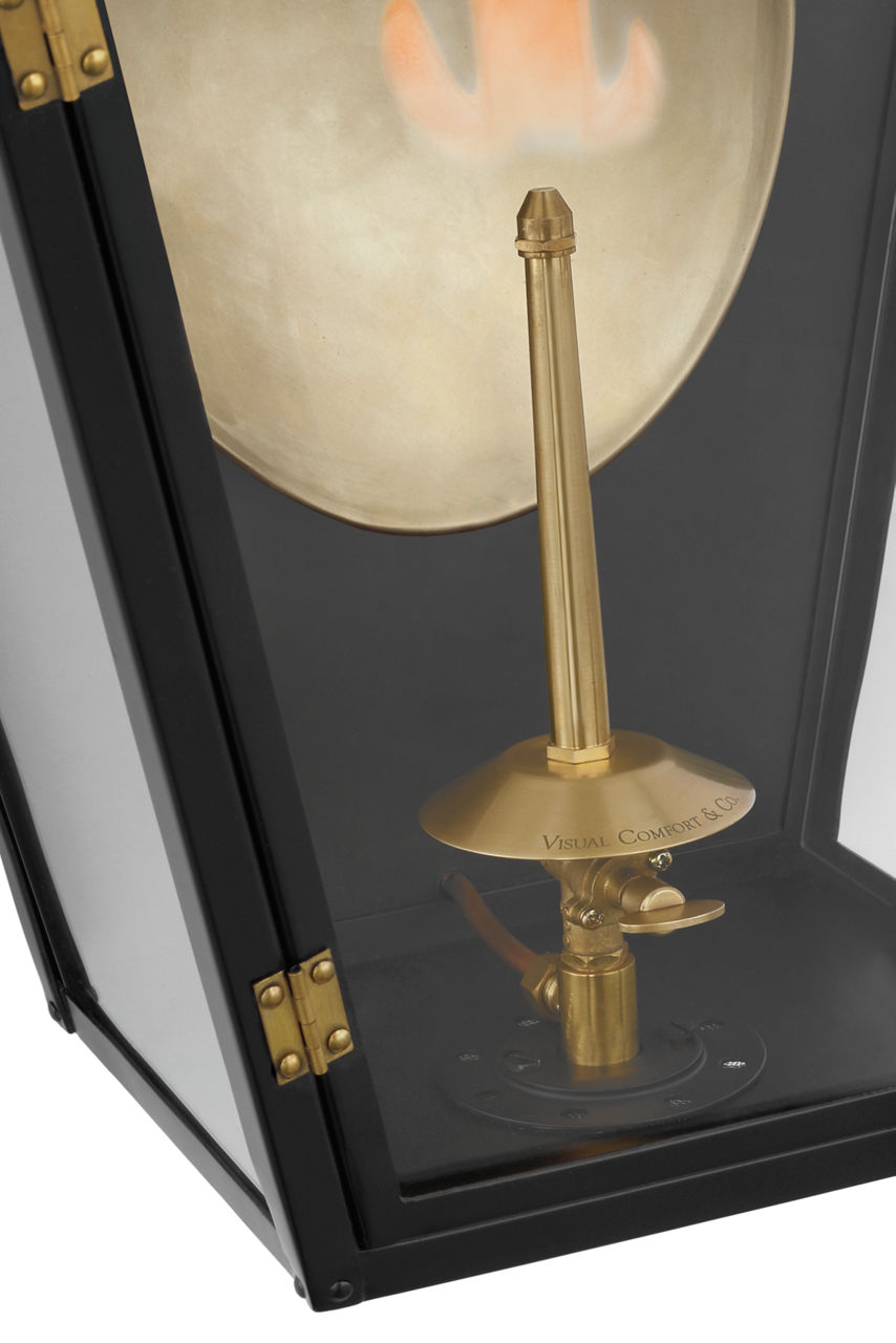 Stratford Medium 3/4 Gas Wall Lantern - CHO2451 | Visual Comfort