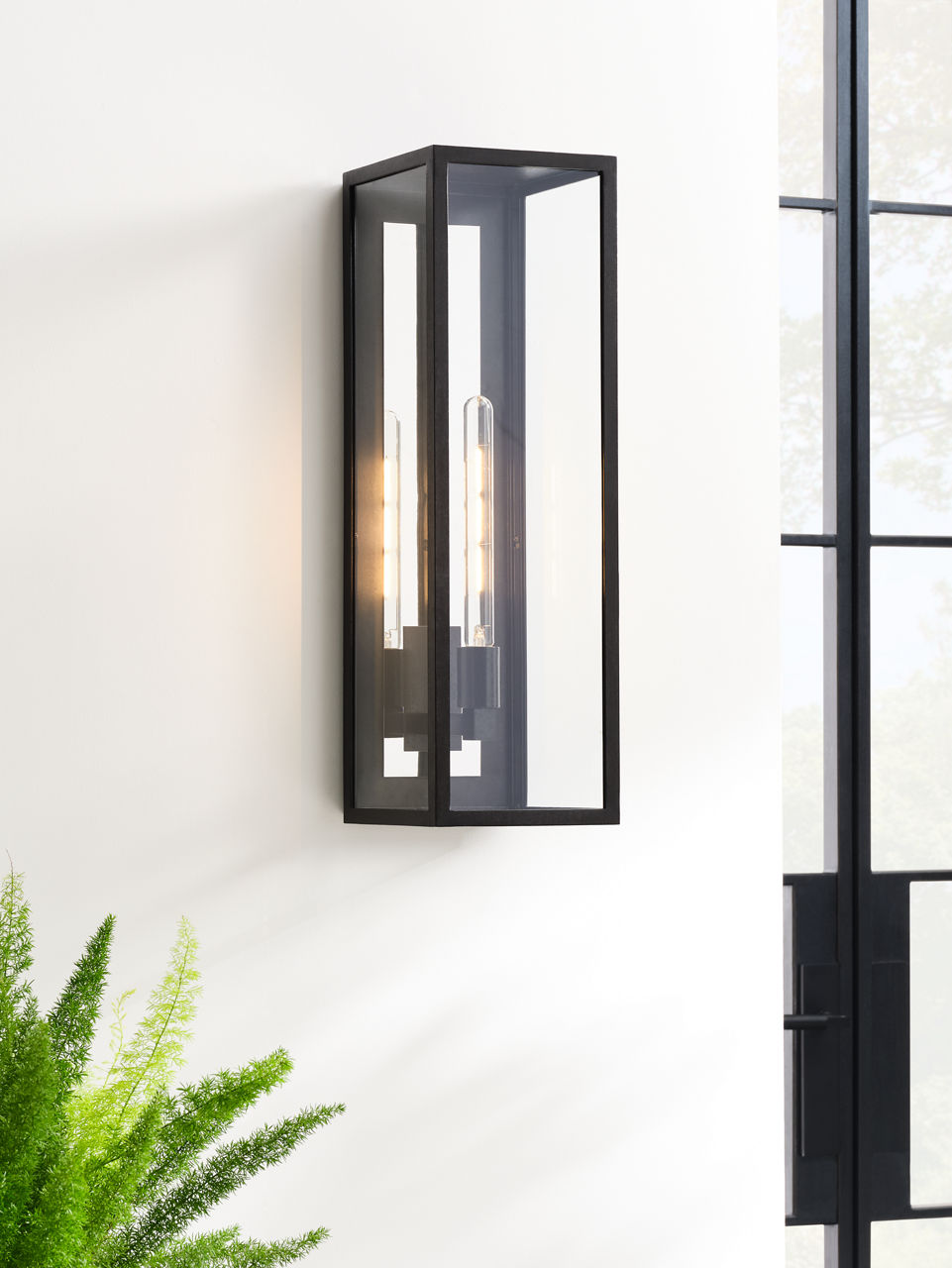 Fresno Grande 3/4 Wall Lantern - CHO2933 | Visual Comfort