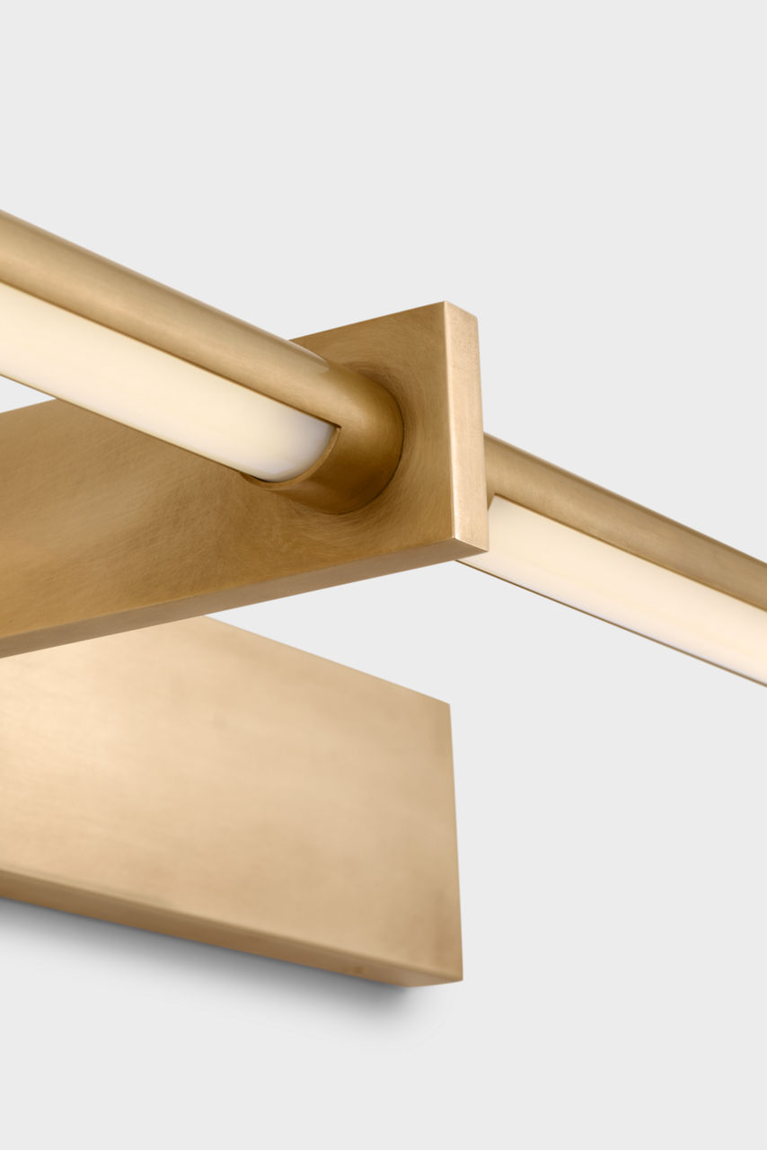 Signature Collection Axis Picture Light