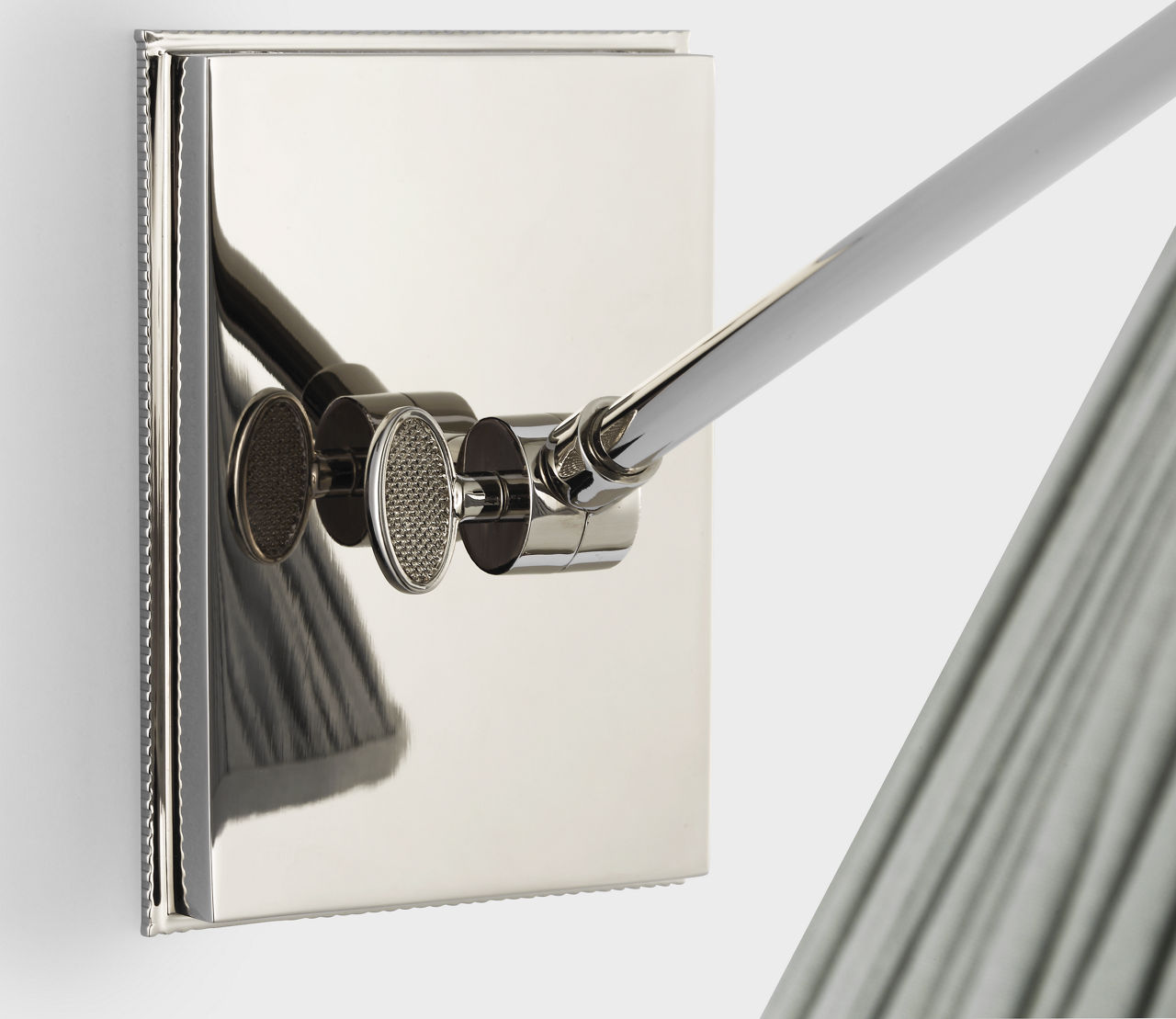 Wimberley Single Library Wall Light - MF2200 | Visual Comfort