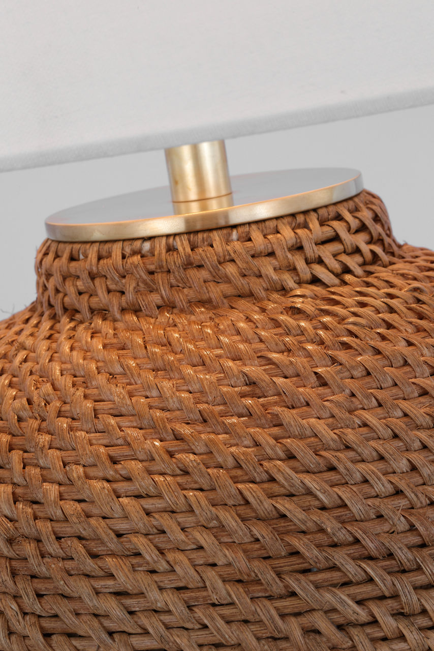 Visual Comfort Avedon Table Lamp - Thumbnail 4