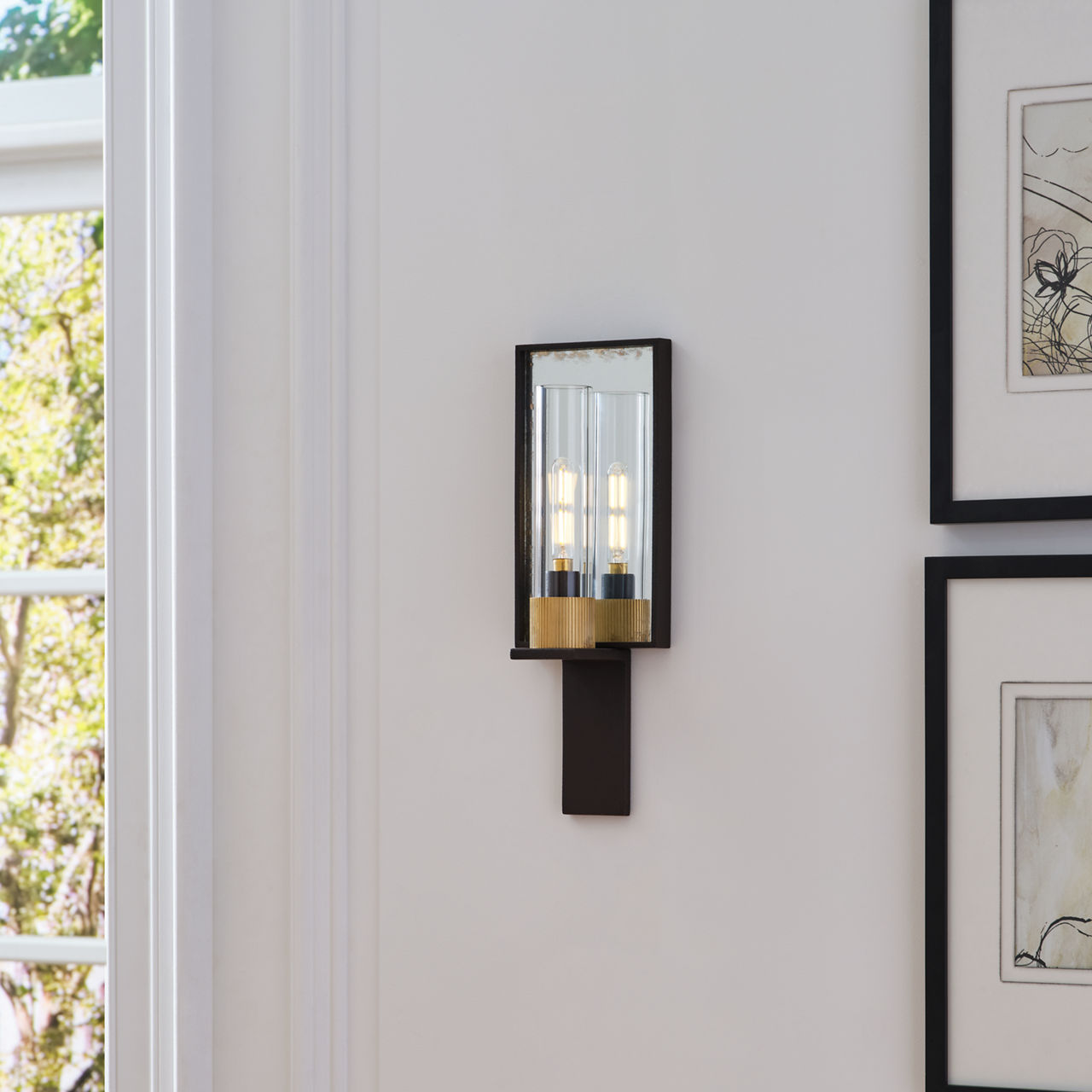 Beza Single Reflector Sconce - RB2005 | Visual Comfort