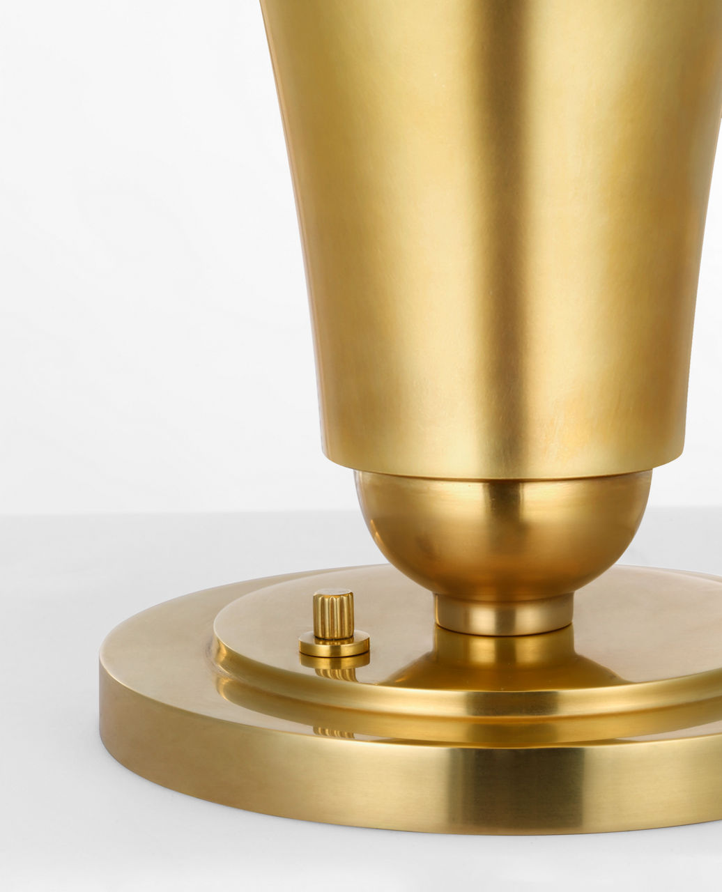 Bexley 19" Table Lamp - alternate view